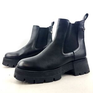 Steve Madden Chelsea Ankle Boots chunky Platform Size 10